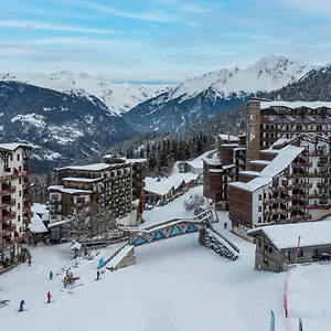 Pierre & Le Britania La Tania